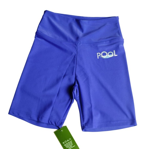 Ladies Shorts - Picture 3 of 8